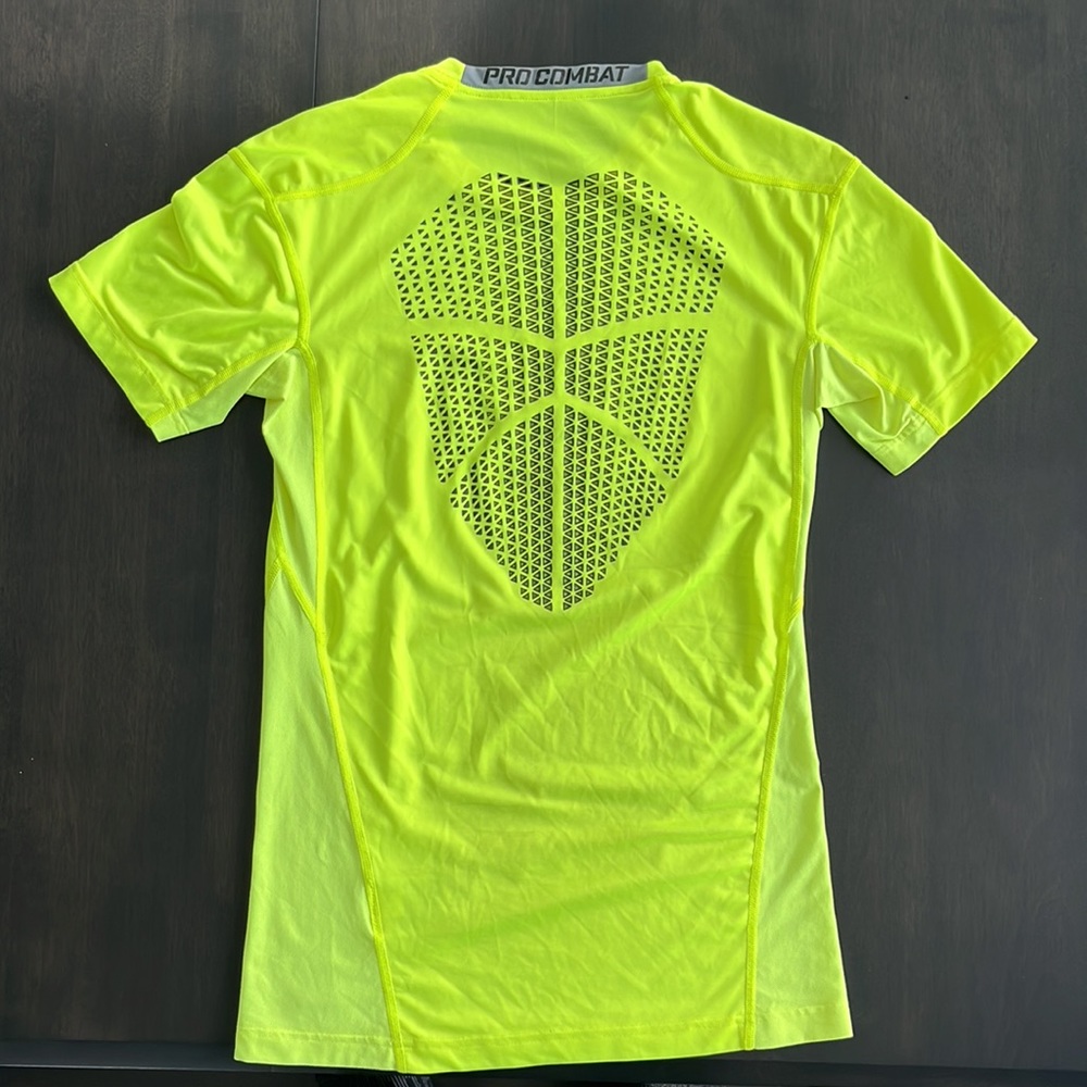 Nike Pro Combat Compression. - Picture 2 of 8